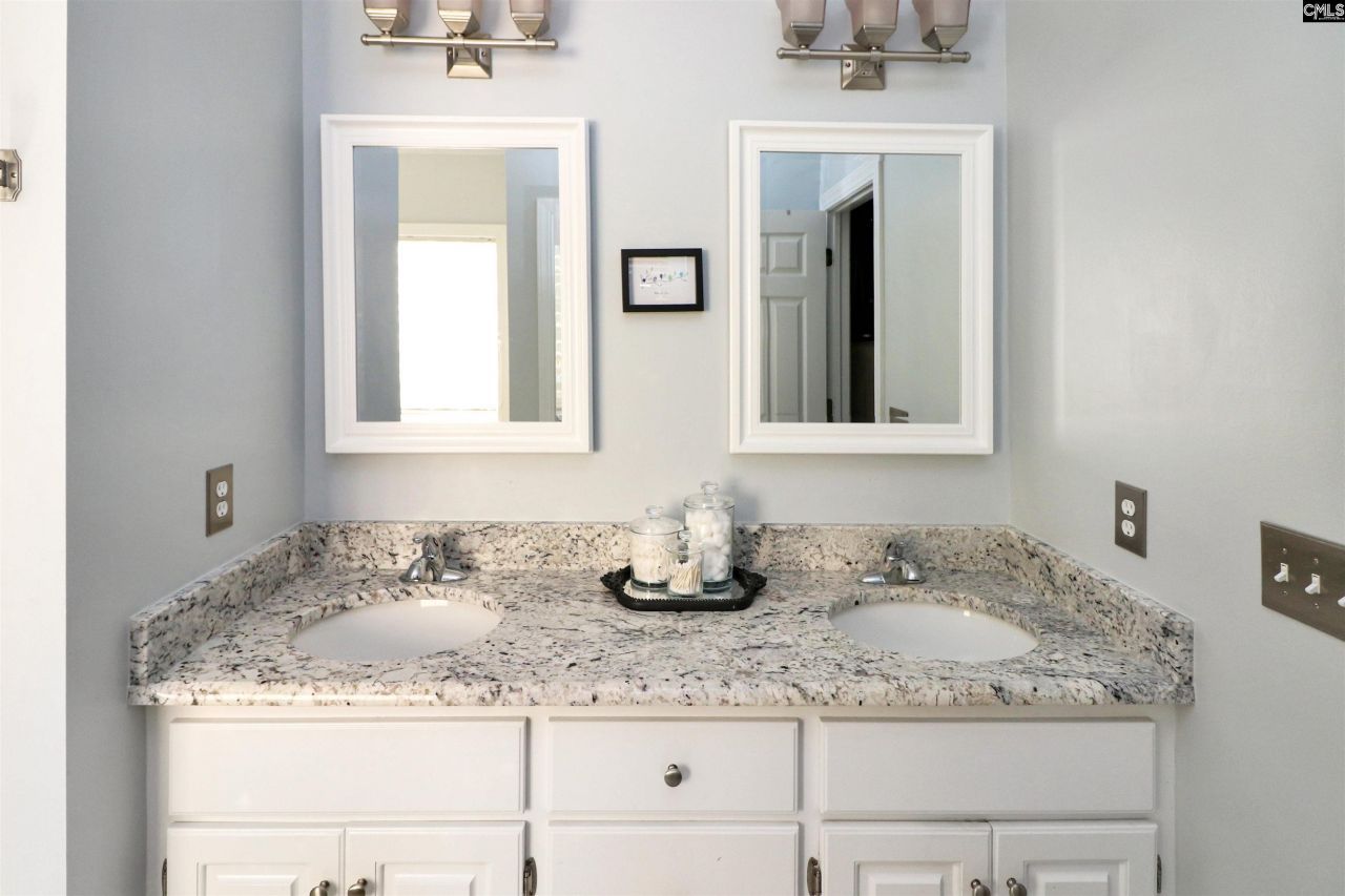 217 Clubhouse Drive  Photo 45