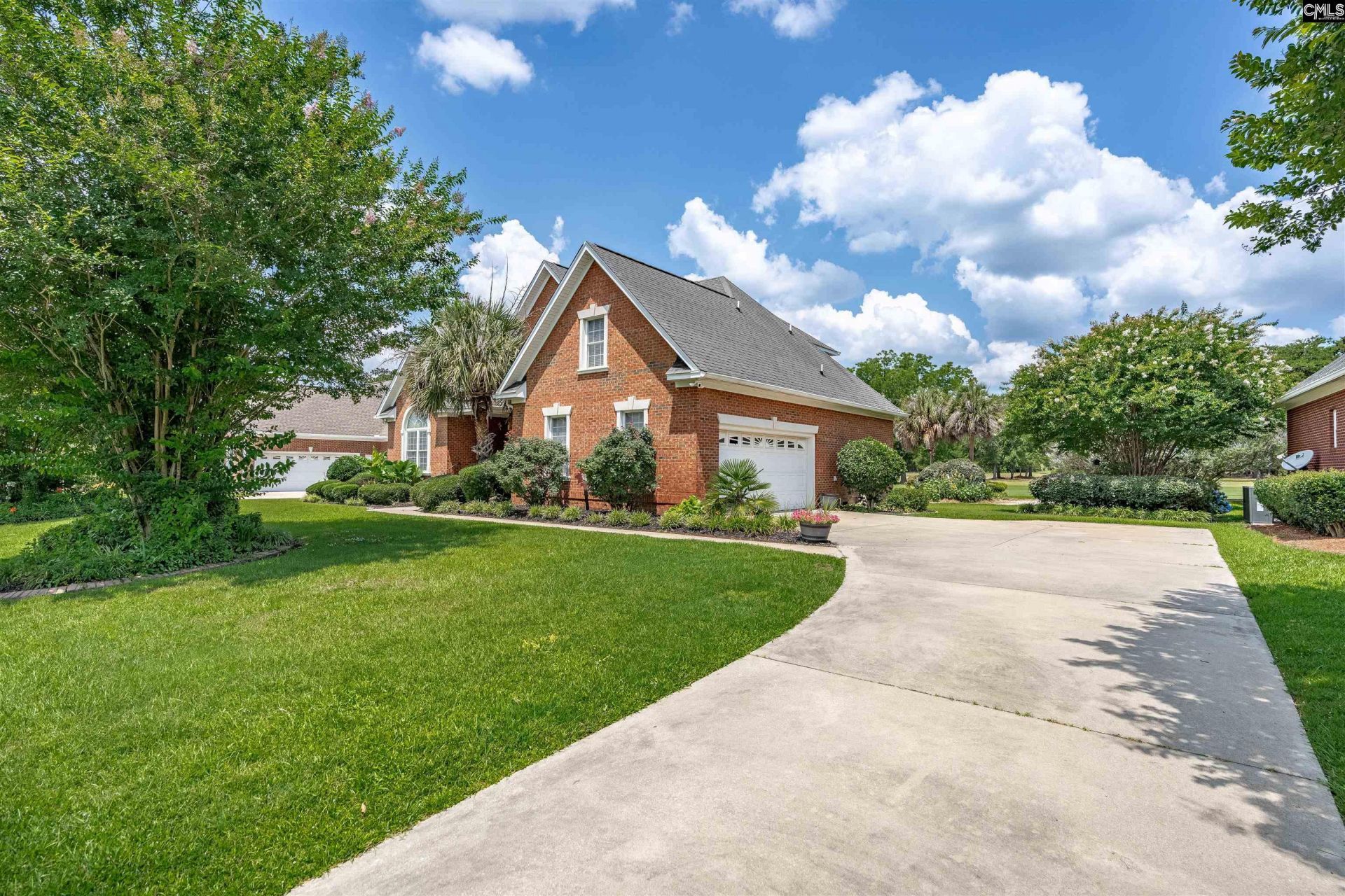 217 Clubhouse Drive Photo 5