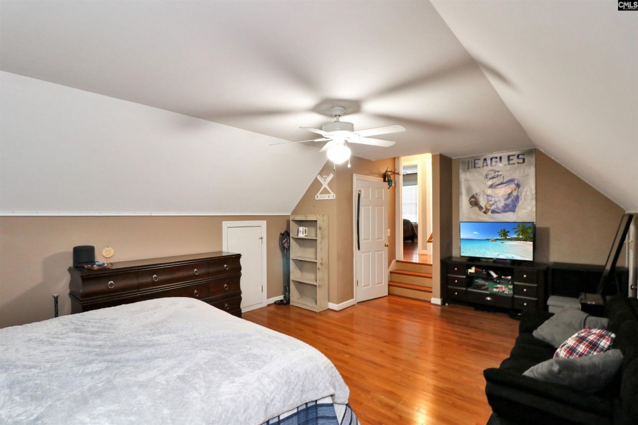 217 Clubhouse Drive  Photo 57