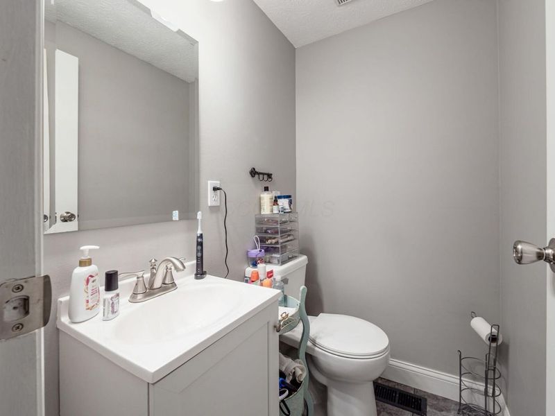 3922 Colorado Avenue, Groveport, OH 43125 Photo 8