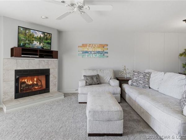 4800 Eagleview Drive, Unit 223, Osage Beach, MO 65065