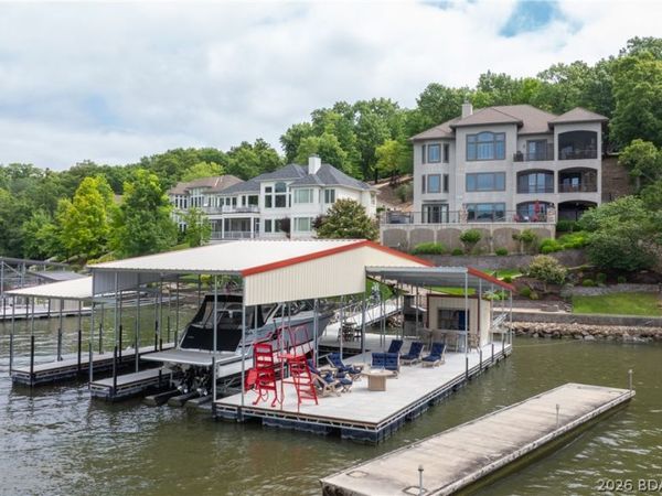 1028 Brookhaven Lane , Sunrise Beach, MO 65079