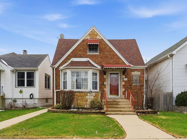 3412 N Orange Avenue , Chicago, IL 60634