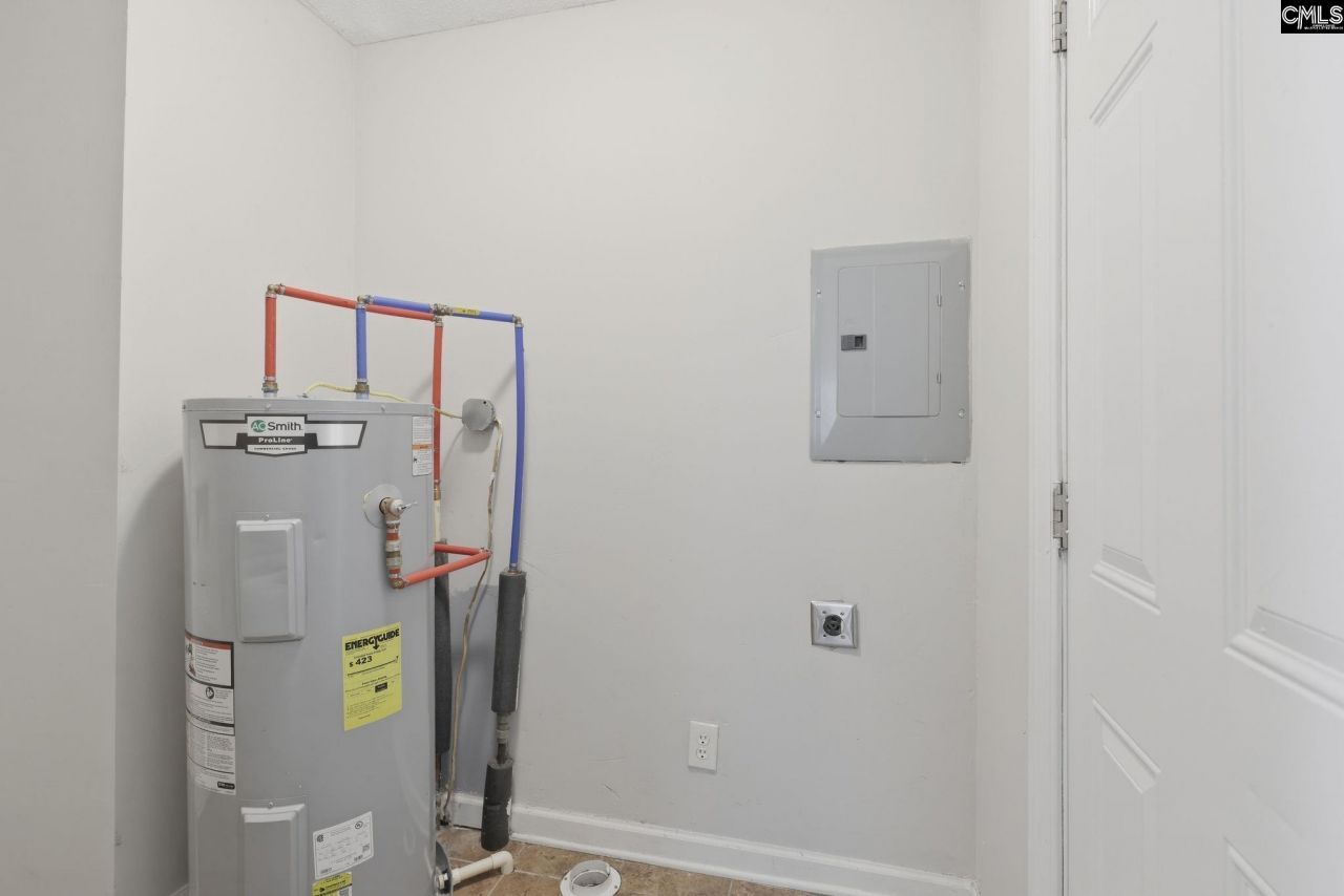 4237 Shorecrest Drive  Photo 25