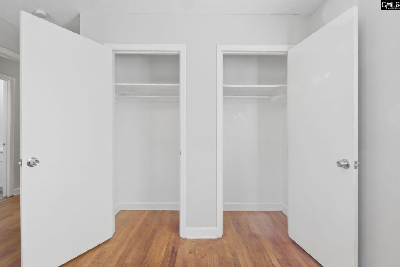 4237 Shorecrest Drive  Photo 29