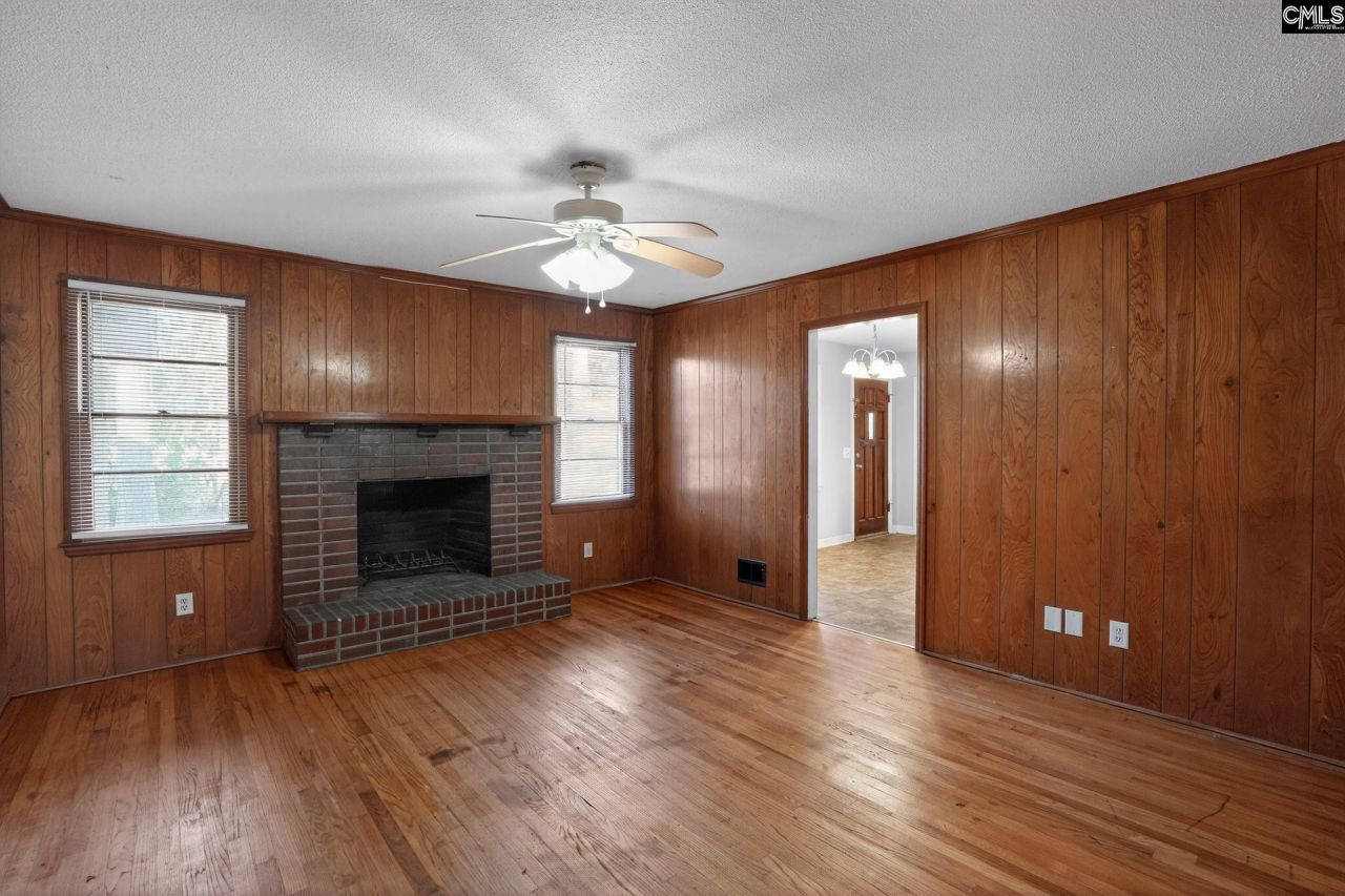 6 Woodtrail Court  Photo 15