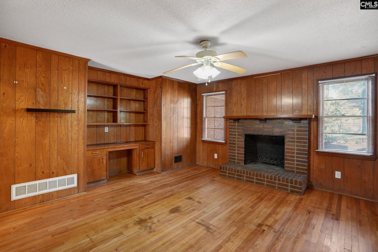 6 Woodtrail Court  Photo 16