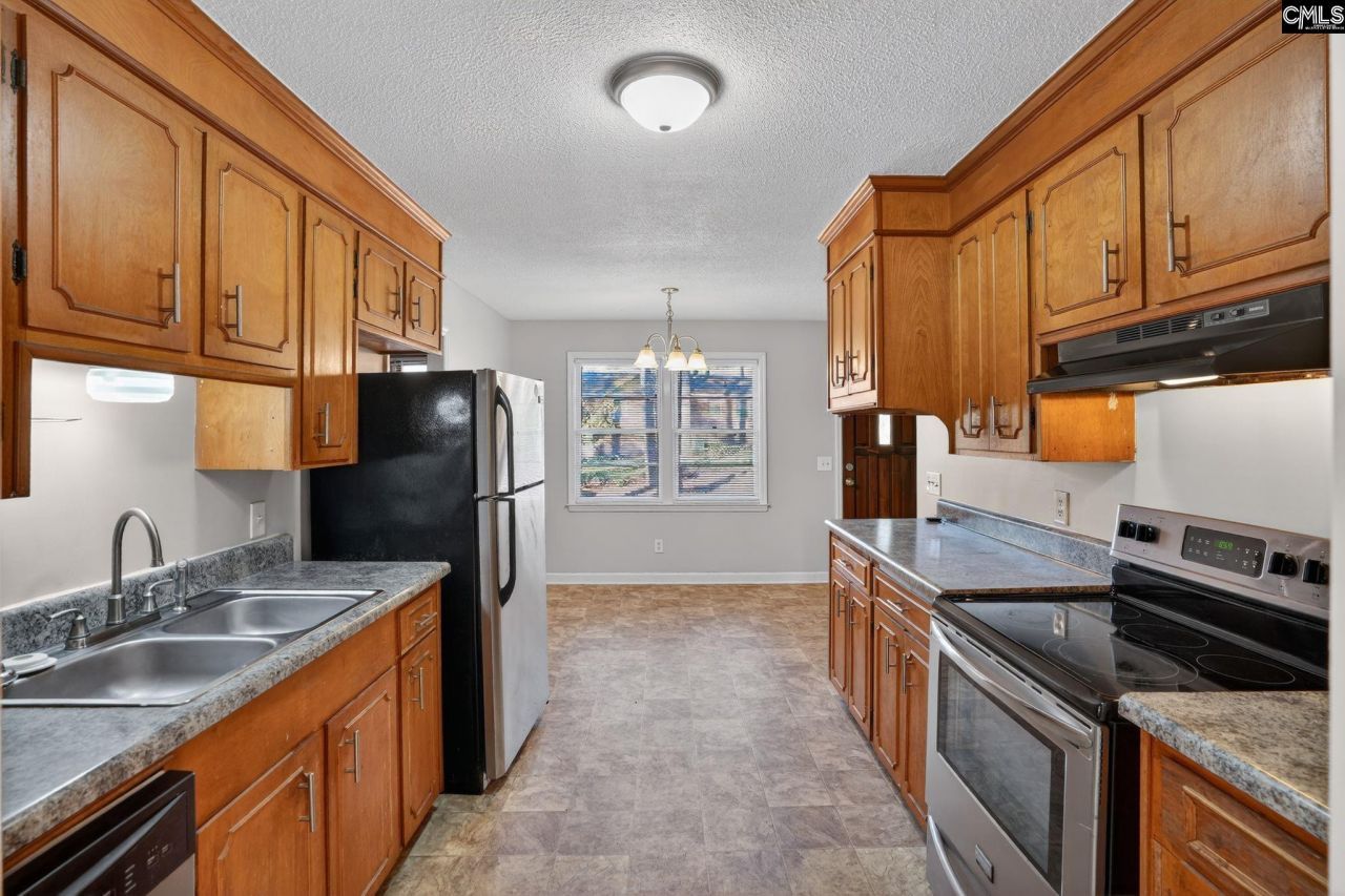 6 Woodtrail Court  Photo 20