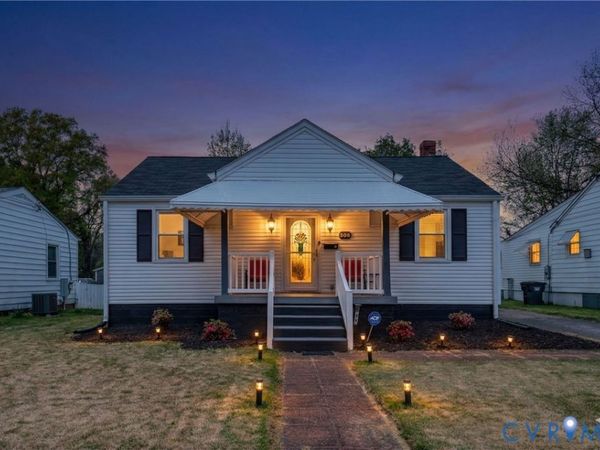 308 Maple Lane, Colonial Heights, VA 23834