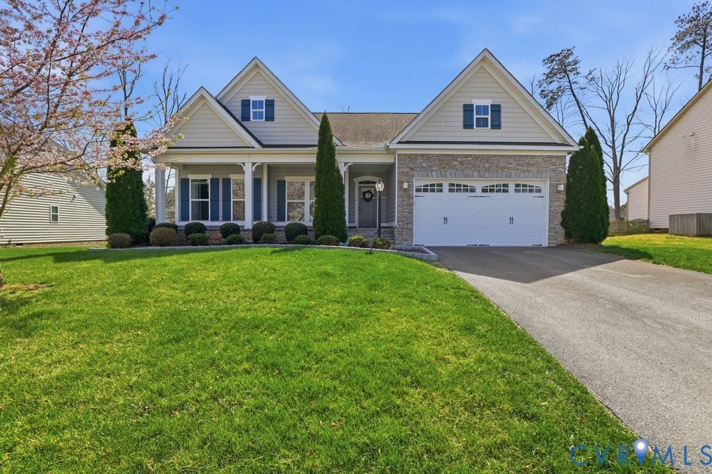 8712 Bailey Hill Road, Midlothian, VA 23112 Main Photo