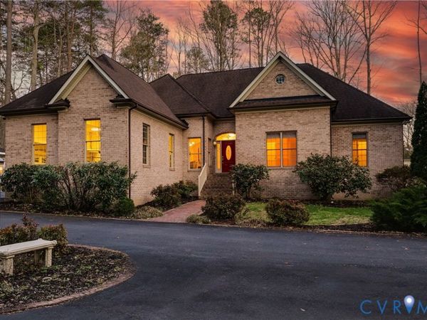 365 Hamlet Road, Manakin Sabot, VA 23103