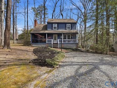 3209 Fox Chase Road , Chesterfield, VA 23112