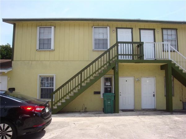 1633 W 28th Street, Unit B, Riviera Beach, FL 33404