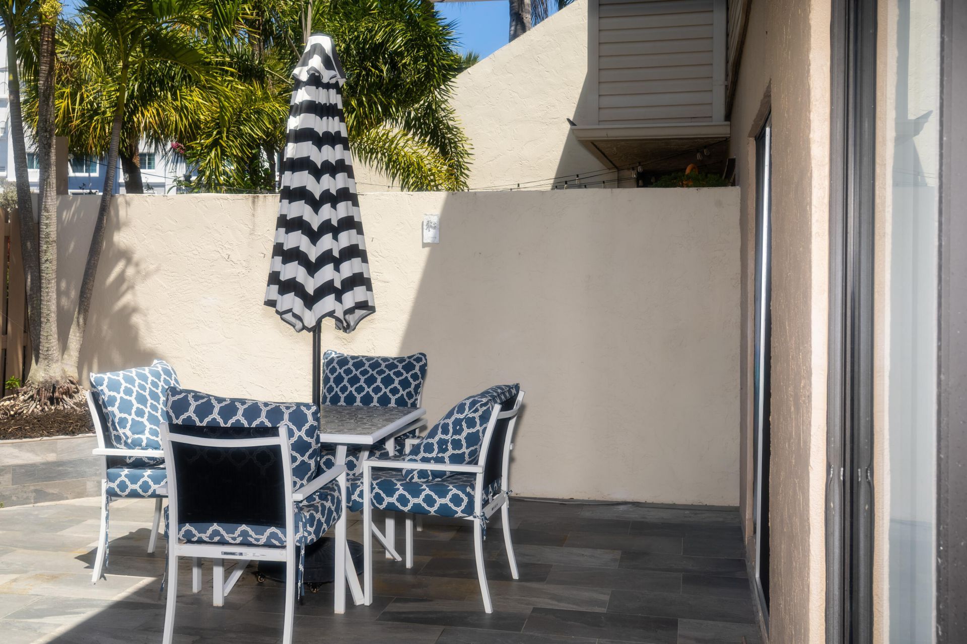 602 Executive Center Drive, Unit 105, West Palm Beach, FL 33401 Photo