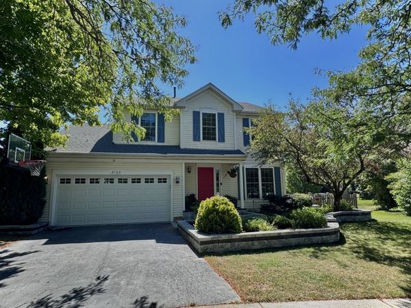 3723 Edgebrook Court , Aurora, IL 60504