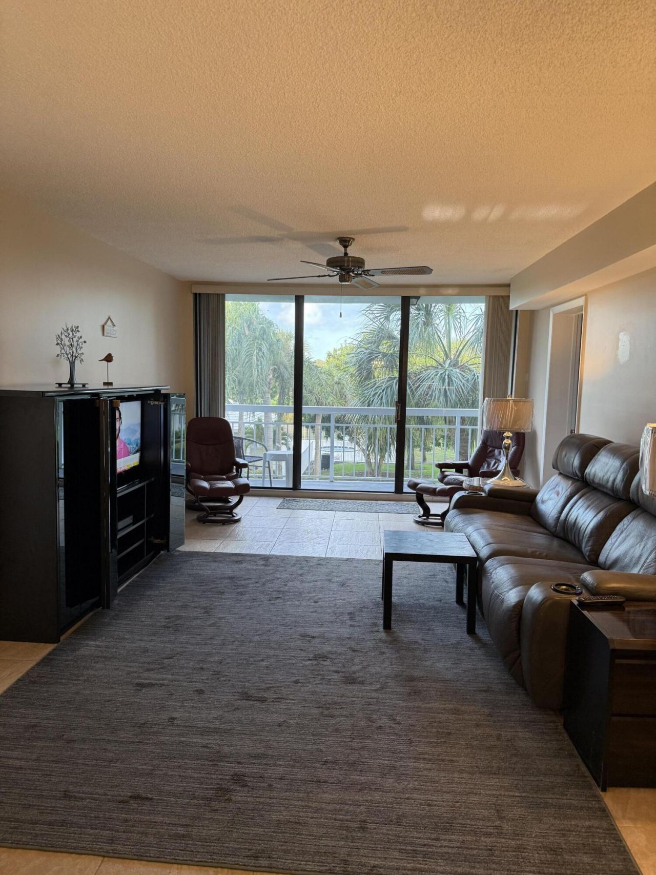 2761 Village Boulevard, Unit 305, West Palm Beach, FL 33409 Photo