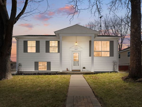 1421 Barberry Lane , Round Lake Beach, IL 60073