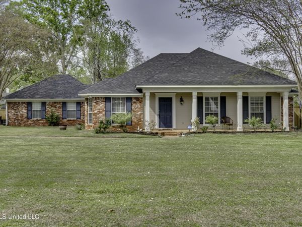 326 Sagewood Drive, Ridgeland, MS 39157