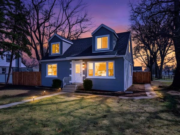 7851 Suburban Lane, Bridgeview, IL 60455