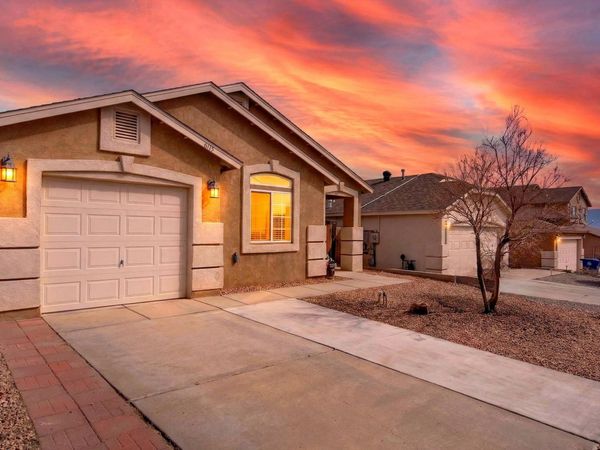 6115 Canis Avenue NW, Albuquerque, NM 87114