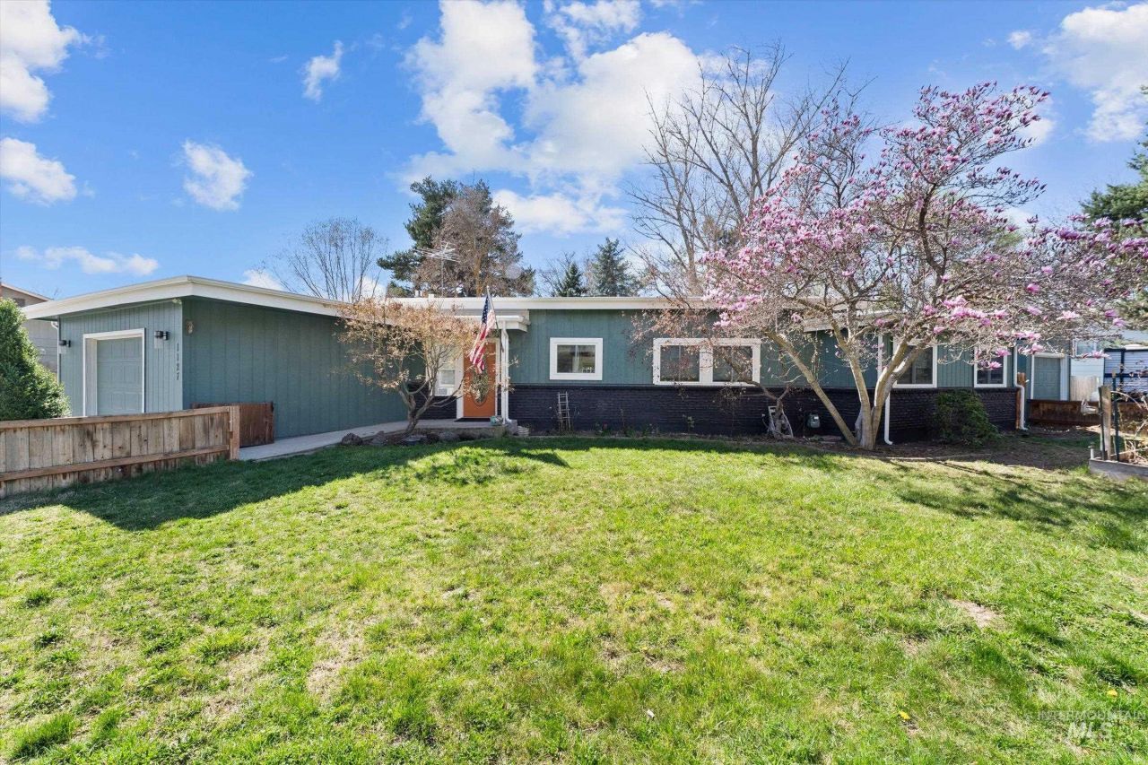 1127 E Boise Avenue, Boise, ID 83706 Main Photo