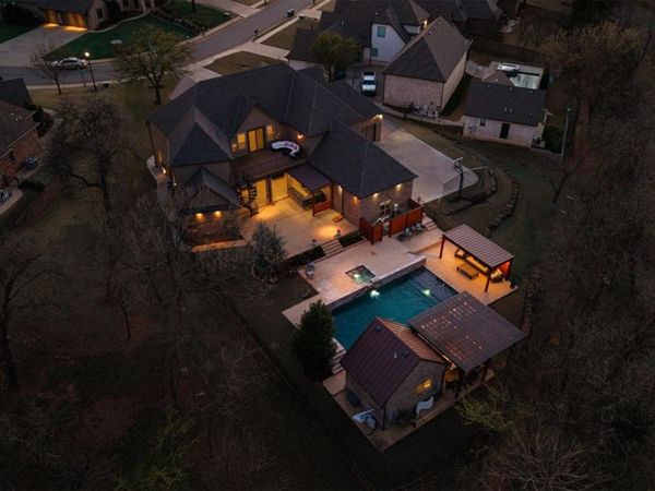 3301 Hidden Leaf Drive, Edmond, OK 73012