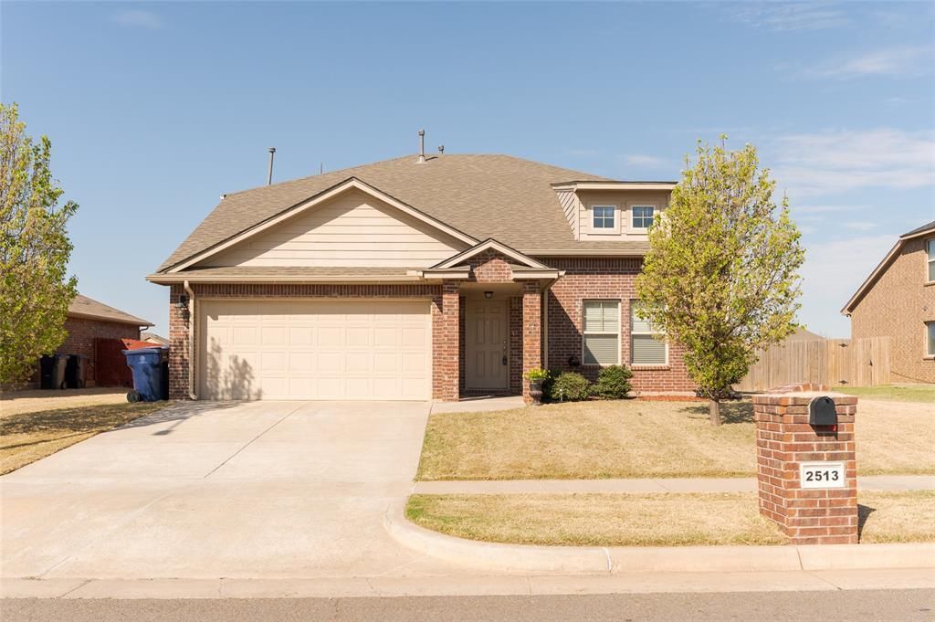 2513 Ressie Lane, Yukon, OK 73099 Main Photo