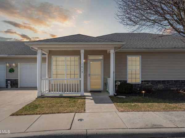 1613 E Brooklynn Park , Toledo, OH 43615