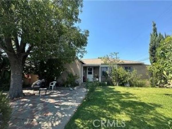 10673 Saticoy, Sun Valley, CA 91352