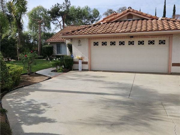 2011 Rachelle, Escondido, CA 92025