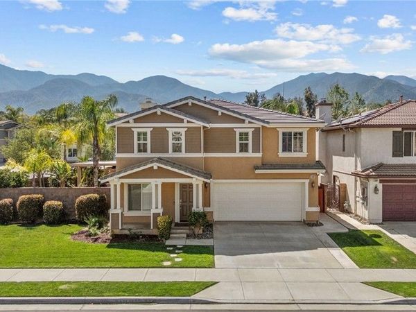 11405 Magnolia Street, Corona, CA 92883