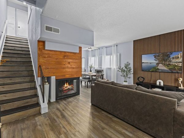 7123 Thrush View, Unit 8, San Antonio, TX 78209