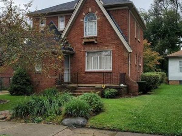 7501 Mettetal Street, Detroit, MI 48228