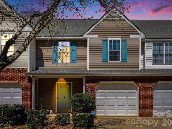 8652 Robinson Forest Drive , Charlotte, NC 28277