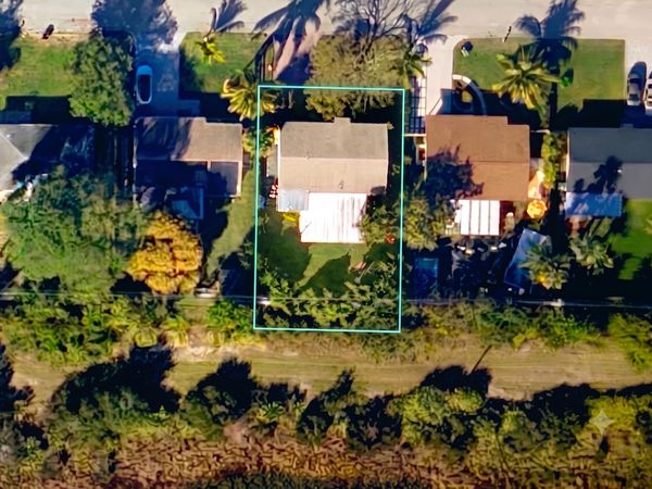 3546 Betty Ann Court E, West Palm Beach, FL 33403