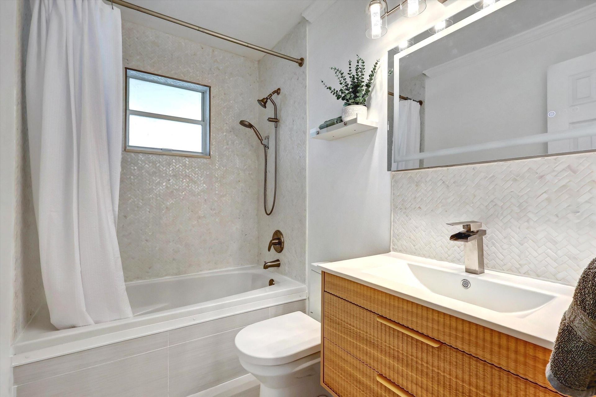 3546 Betty Ann Court E, West Palm Beach, FL 33403 Photo