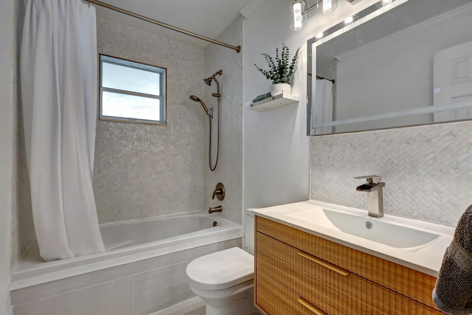 3546 Betty Ann Court E, Palm Beach Gardens, FL 33403 Photo