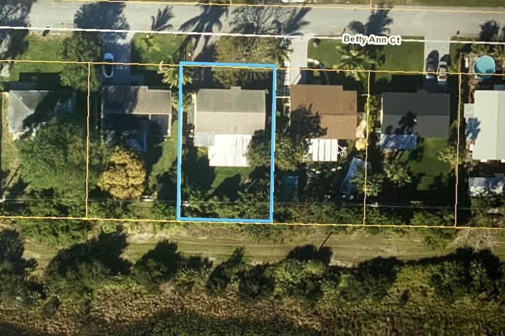 3546 Betty Ann Court E, West Palm Beach, FL 33403 Photo