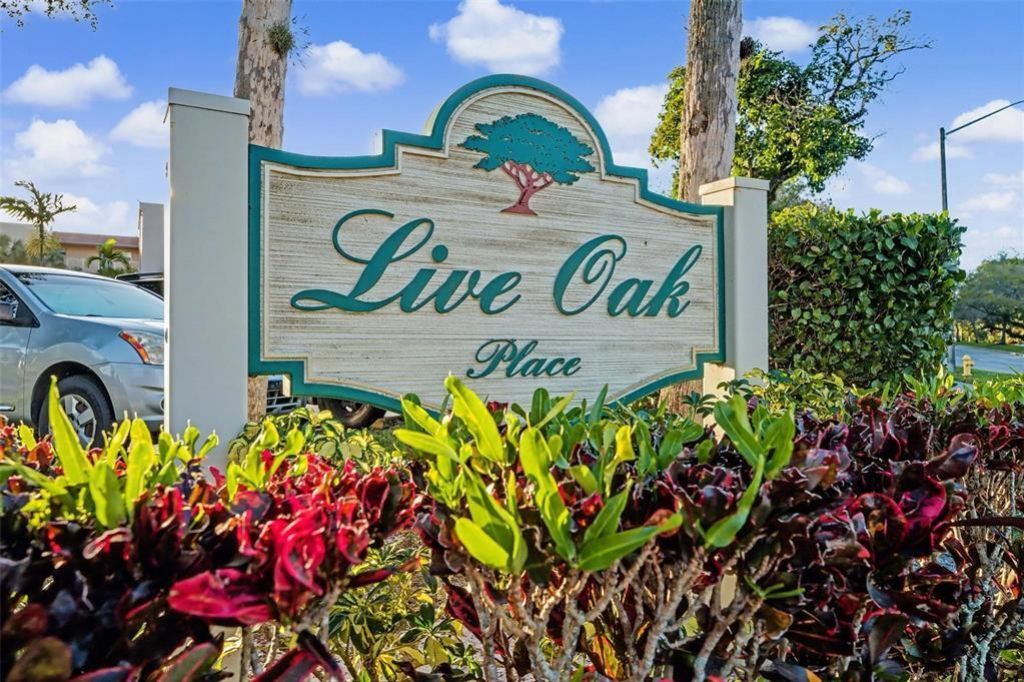 9440 Live Oak Place, Unit 402, Davie, FL 33324 Photo