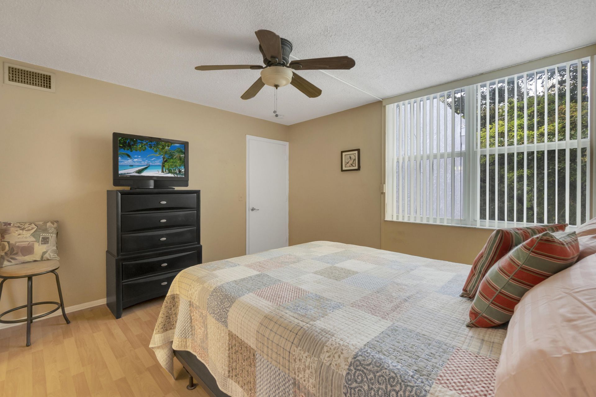 9440 Live Oak Place, Unit 402, Davie, FL 33324 Photo