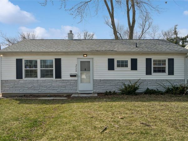 3730 H Avenue NE, Cedar Rapids, IA 52402