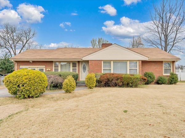 3222 Wentworth AVE NW, Roanoke, VA 24012