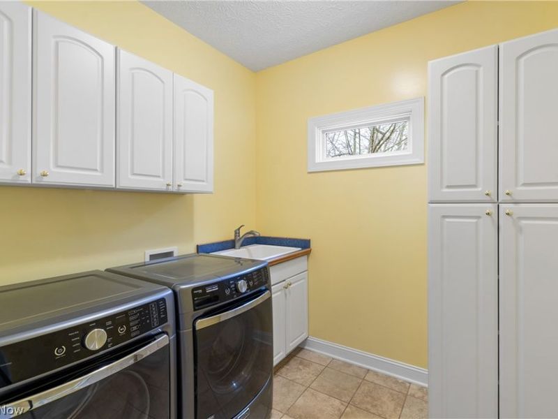 1205 Jonah Drive , Akron, OH 44321 Photo 33