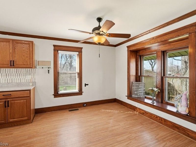 2410 Munroe Falls Avenue , Cuyahoga Falls, OH 44221 Photo 14