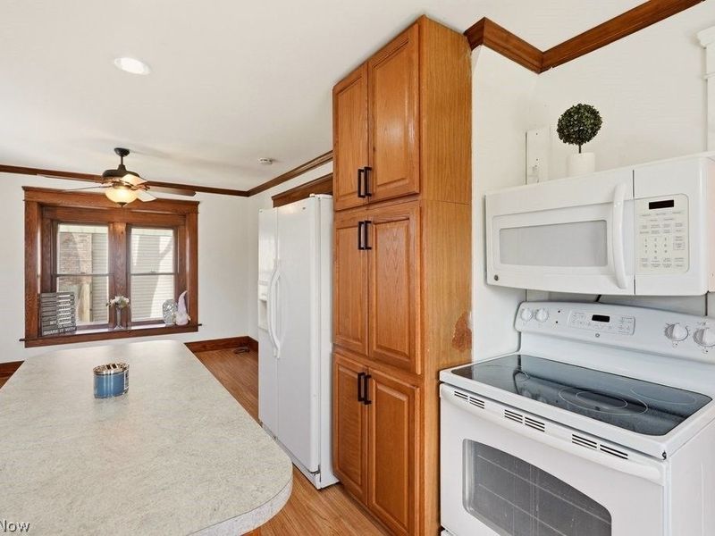 2410 Munroe Falls Avenue , Cuyahoga Falls, OH 44221 Photo 22