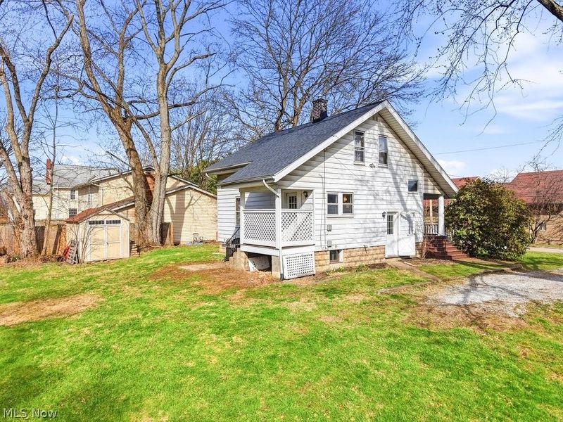 2410 Munroe Falls Avenue , Cuyahoga Falls, OH 44221 Photo 5