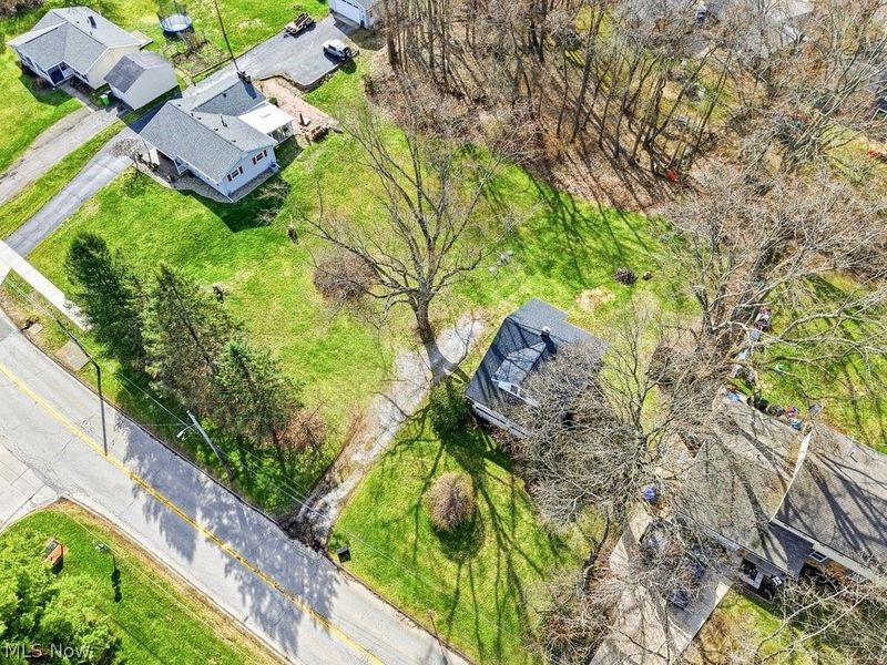 2410 Munroe Falls Avenue , Cuyahoga Falls, OH 44221 Photo 9