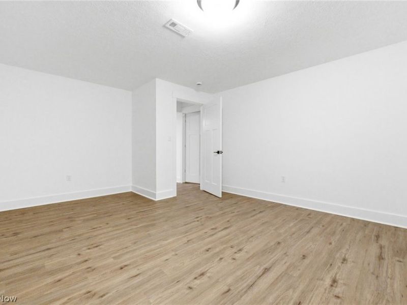 11201 Creek View Way , Columbia Station, OH 44028 Photo 38