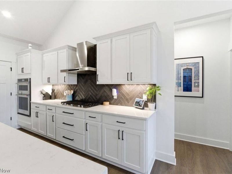 11201 Creek View Way , Columbia Station, OH 44028 Photo 9