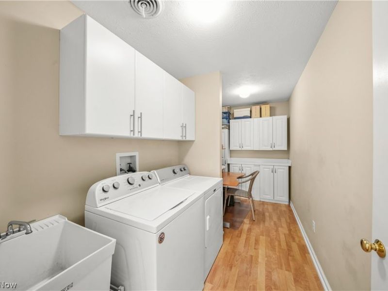 8181 Cyrus Lane , Sagamore Hills, OH 44067 Photo 18